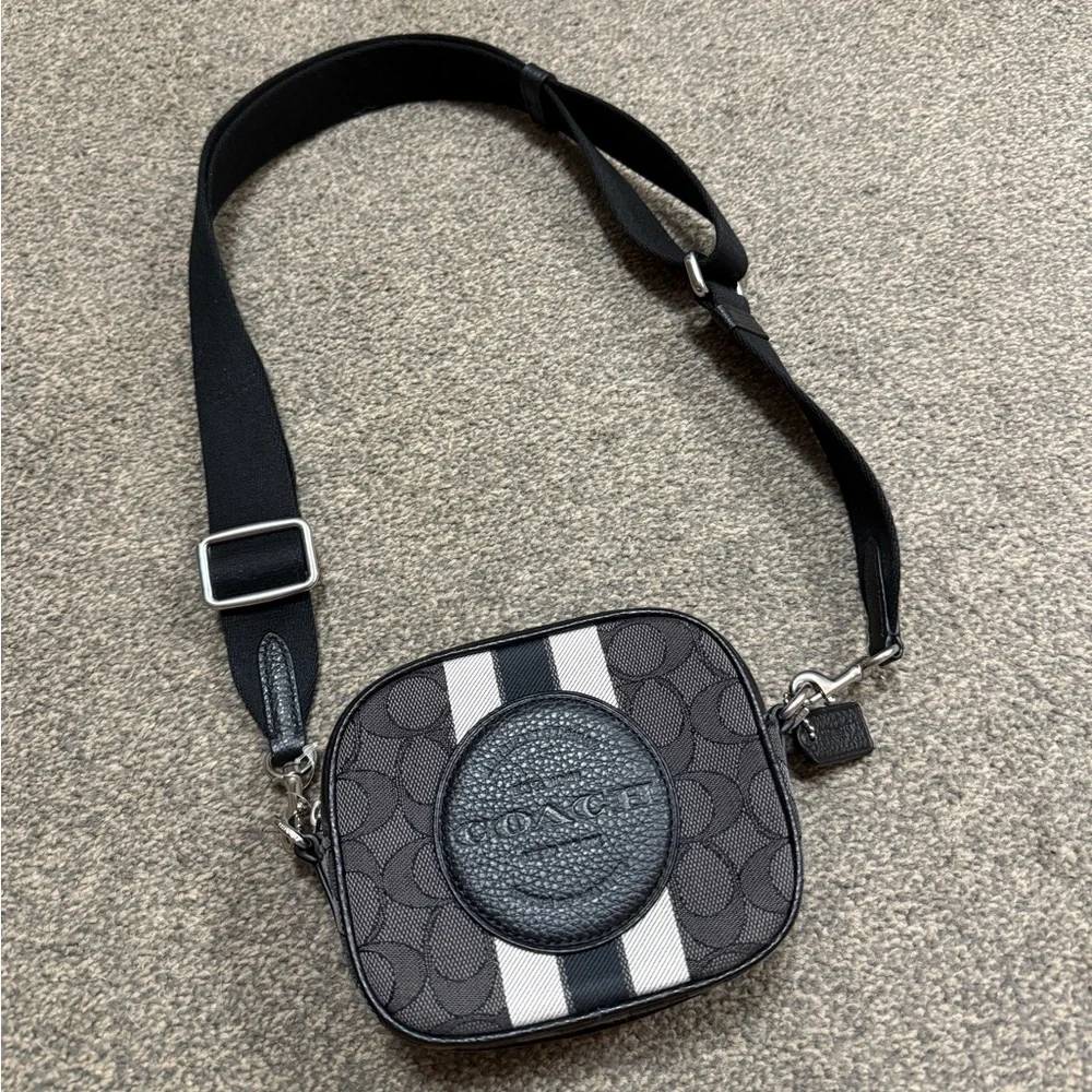 Coach C9120 Demsey Camera Shoulder Bag Canvas x Leather Black Signature - Picture 6 of 12